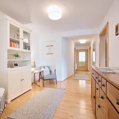 Nr. 33 - Lägenhet *